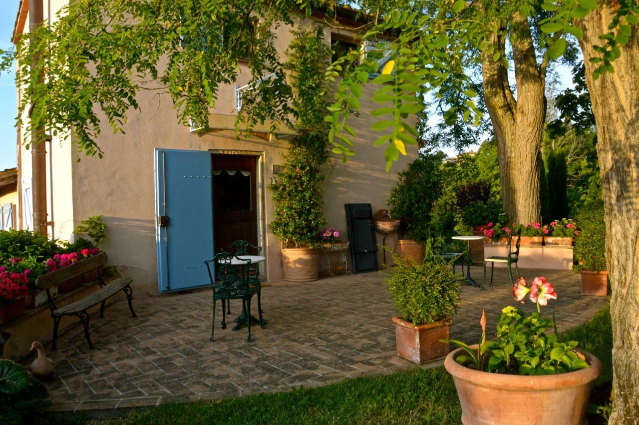 Appartamento Con Patio Privato E Giardino Tra Pisa E Firenze Palaia Exteriör bild